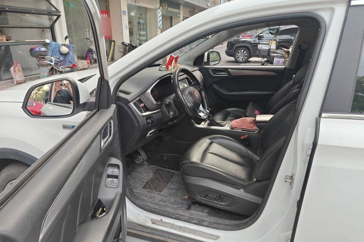 Used Roewe RX5 2018 20T Two-Wheel Drive Automatic Internet Smart Edition Driver Seat