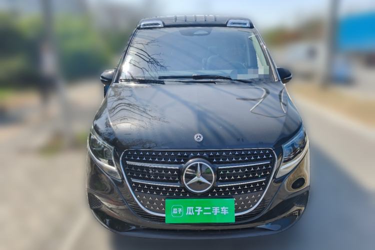 Used Mercedes-Benz V-Class 2024 V 300 Pilot Edition Front