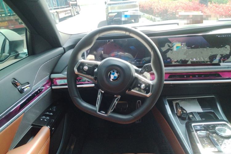 Used BMW 7 Series 2023 740Li Luxury Edition M Sport Package Steering Wheel
