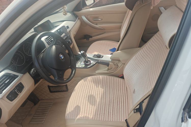 Used BMW 3 Series 2015 320i Luxury Line Stylish Edition
