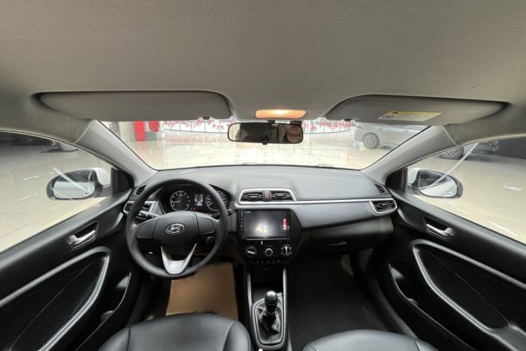 Used Hyundai Verna (older generation) 2017 1.4L Manual Refreshed Version China V Standard
