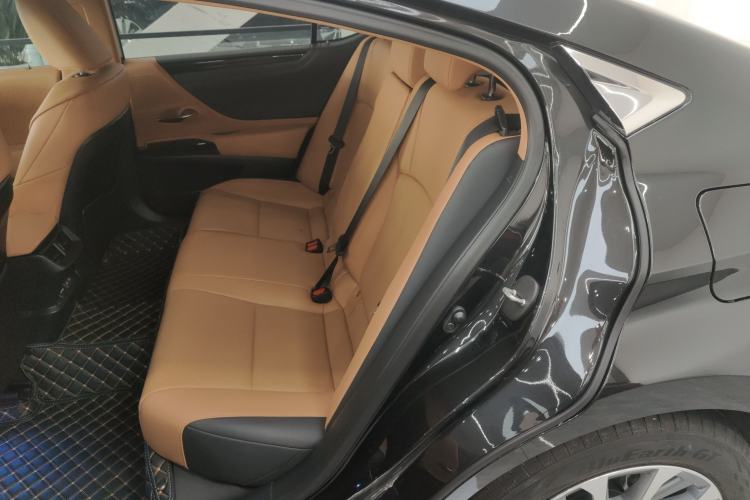 Used Lexus ES 2022 200 Excellence Edition