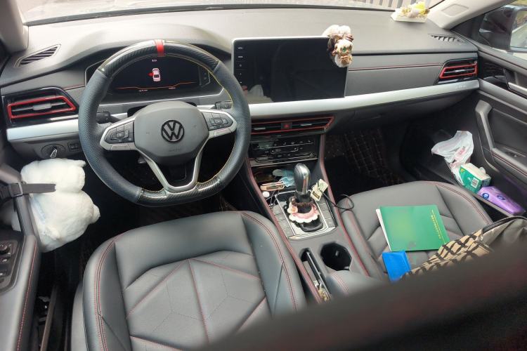 Used Volkswagen Lavida 2023 300TSI DSG Starry Sky Elite Edition Center Console