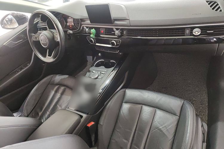 Used Audi A5 2019 Cabriolet 40 TFSI Fashion Edition China V