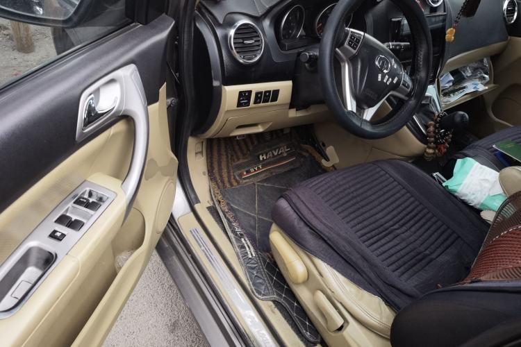 Used Haval H6 2011 2.0L Manual Two-Wheel Drive Elite Version