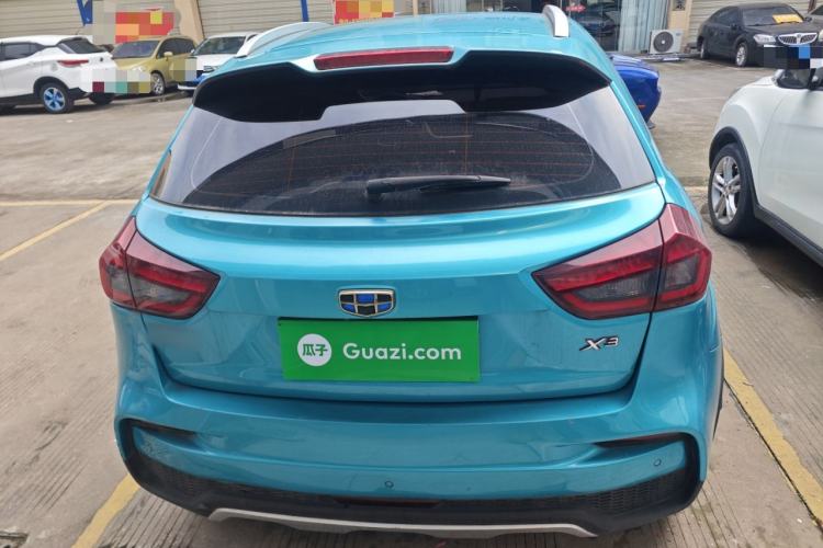 Used Geely Auto Vision X3 2019 Upgraded Model 1.5L Manual Luxury Version
