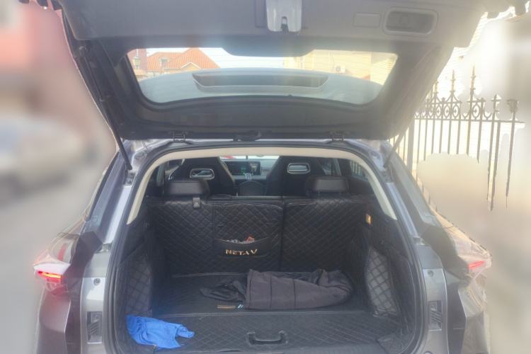 Used NETA U 2022 Zhi400 Pro Ternary Lithium