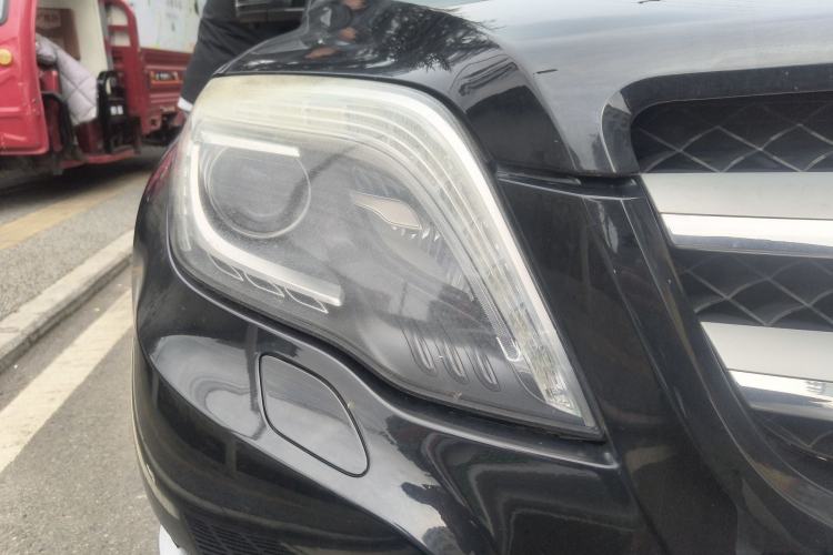 Used Mercedes-Benz GLK-Class 2013 GLK 300 4MATIC Fashion Model Right Front Headlight