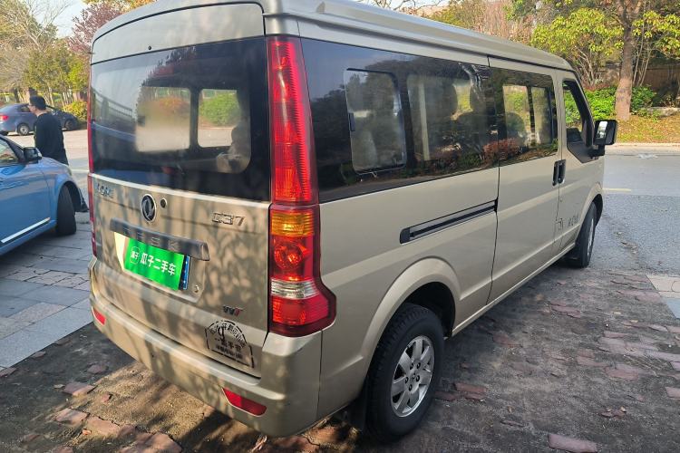 Used Dongfeng Xiaokang C37 2012 1.4L Standard Edition DK13-06
