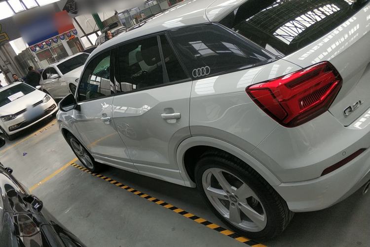 Used Audi Q2L 2021 35 TFSI Fashionable and Elegant Model
