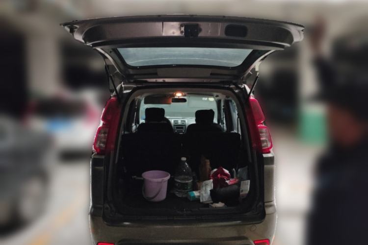 Used Suzuki Wagon R X5 2013 Luxury Edition 1.4L Standard Model Trunk