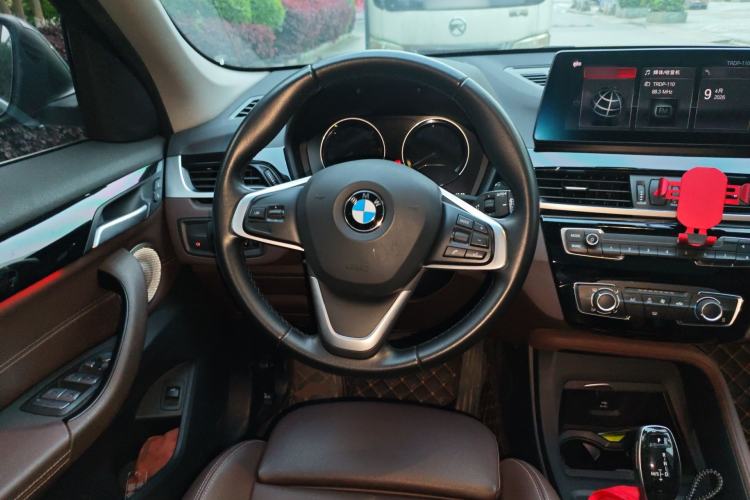 Used BMW X1 2021 sDrive20Li Fashion Model Steering Wheel