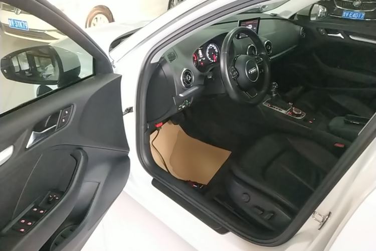 Used Audi A3 2014 Sportback 35 TFSI Automatic Comfort Model
