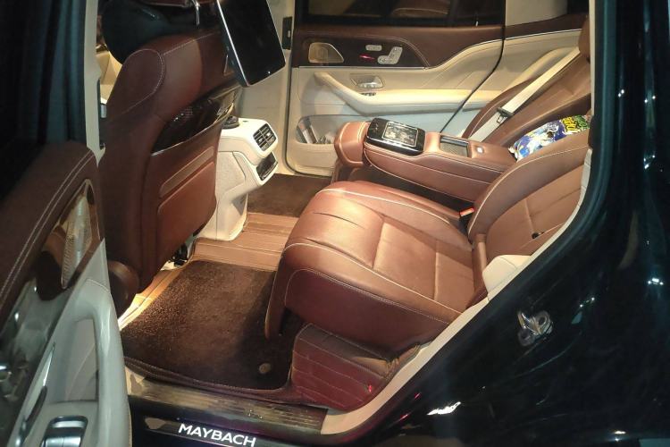 Used Mercedes-Benz Maybach GLS 2022 GLS 480 4MATIC Left Rear Seat