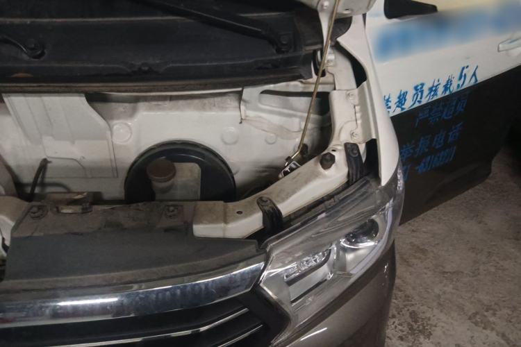 Used CHANGAN KUAYUE Xing V3 2022 1.5L Gasoline Enjoyment Model 5-Seat Passenger Vehicle JL473QH