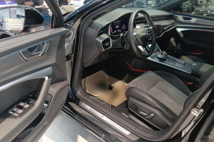 Used Audi A6L 2024 40 TFSI Luxury Dynamic Edition Driver Seat