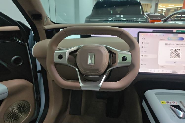 Used Avatr 07 2024 Ultra Range-Extended Four-Wheel Drive
