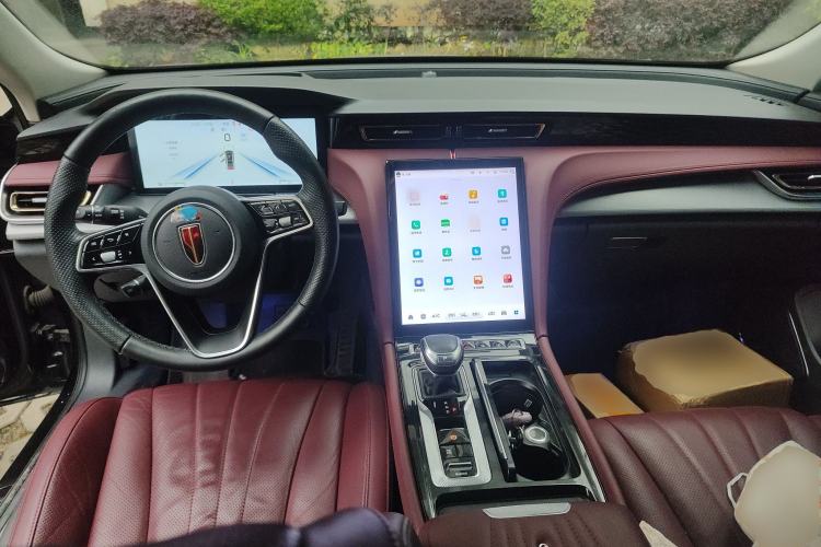 Used Hongqi H5 2023 1.5T HEV Smart Connect Flagship Edition Center Console