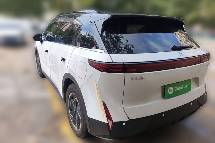 Used Venucia VX6 2023 520 Pro
