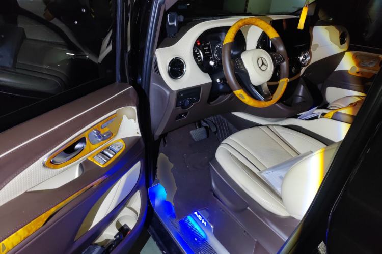 Used Mercedes-Benz Vito 2021 2.0T Business Version 7 Seats