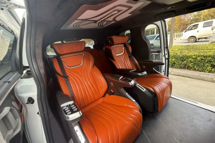 Used Toyota SIENNA 2023 2.5L Hybrid Comfort Edition
