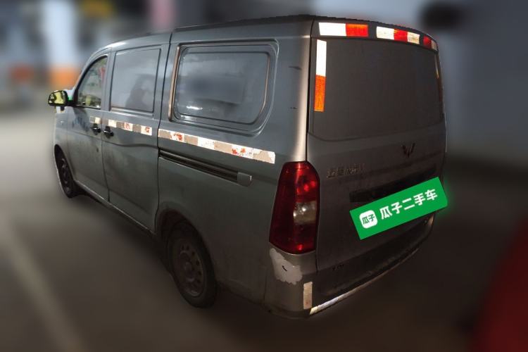Used Wuling Rongguang V 2016 1.2L Practical Version
