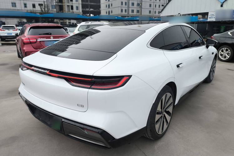 Used Geely Galaxy E8 2024 665 km Range Rear-Drive Starship Long-Range Version
