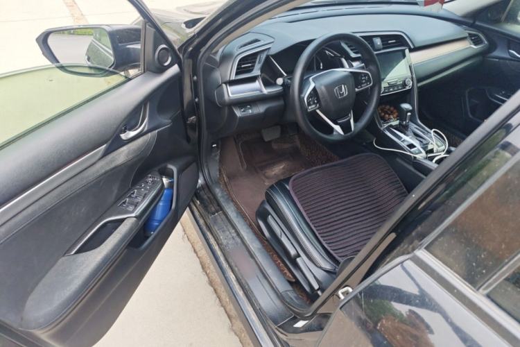 Used Honda Civic 2016 220TURBO CVT Luxury Edition