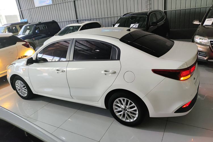 Used Kia K2 2017 Sedan 1.4L Manual Transmission GLS
