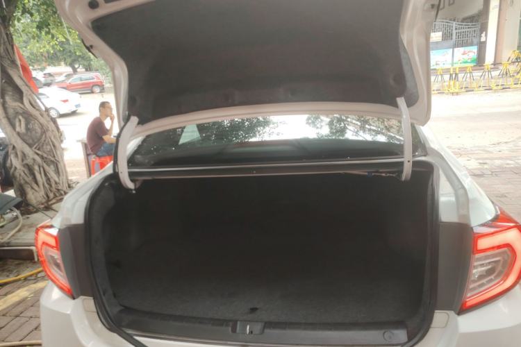 Used Honda Crider 2020 Lingpai Hybrid 1.5L Lingpai Luxury Edition Trunk