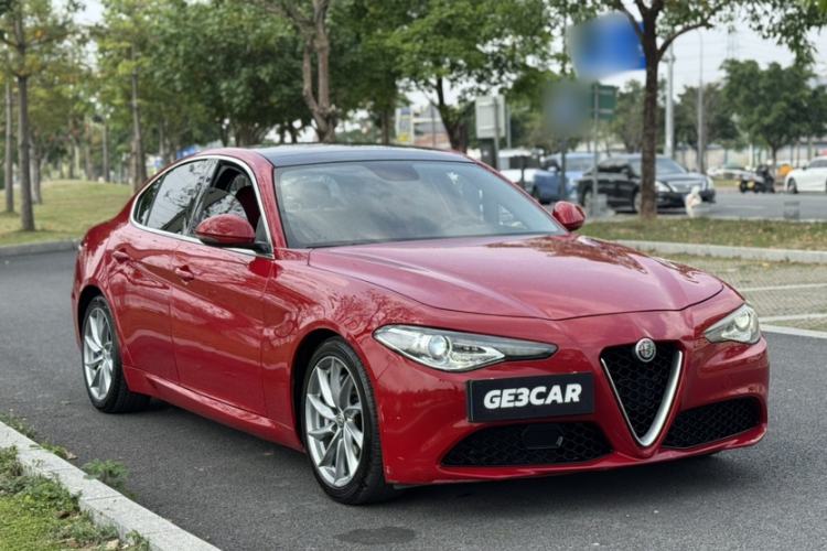 Used Alfa Romeo Giulia 2017 2.0T 280HP Luxury Edition