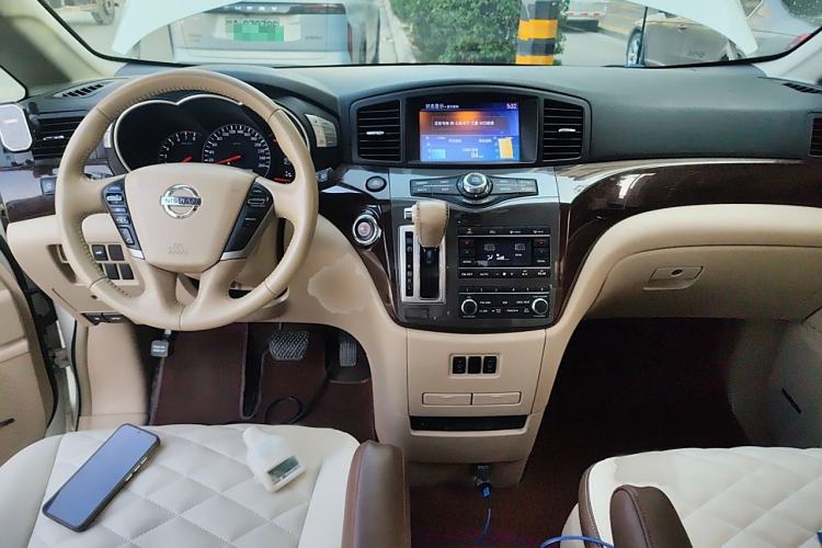 Used Nissan Quest 2015 3.5L SL
