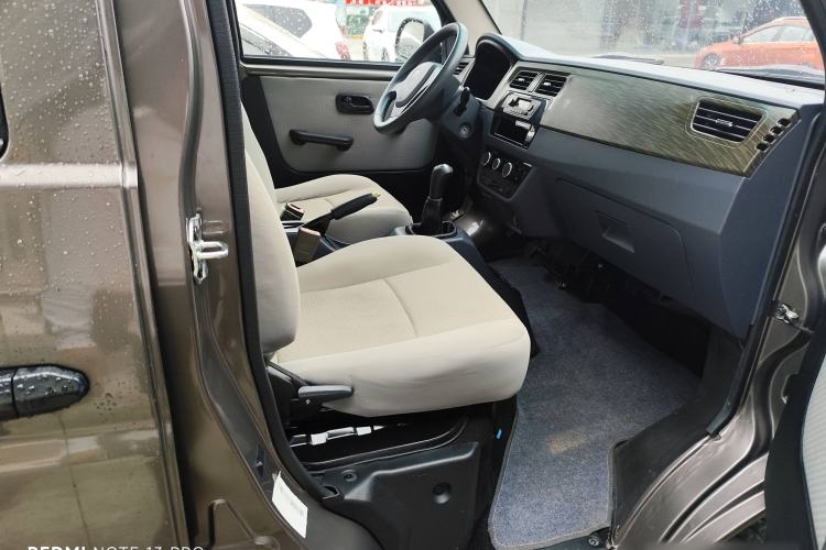 Used Jinbei Hiace X30 2021 1.5L Standard Version Air-Conditioning-Free Bus China VI Emission Standard SWC15M