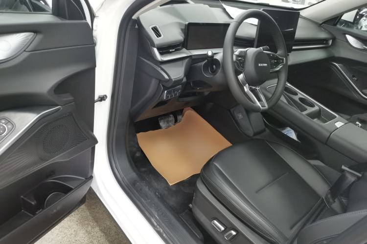 Used Haval H6 2024 1.5T Two-Wheel Drive Max Driver Seat