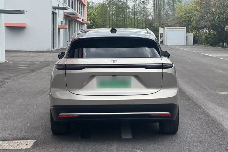 Used Nio ES6 2023 75 kWh Exterior 4