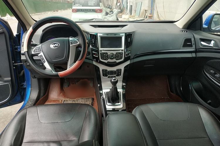 Used BYD Surui 2014 1.5L Manual Luxury Model