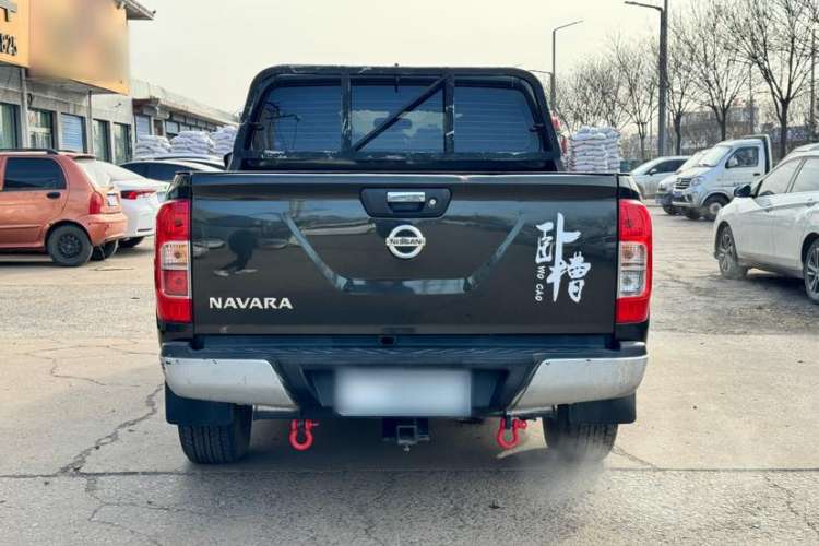 Used Nissan Navara 2017 2.5L Automatic 2WD Luxury Edition QR25