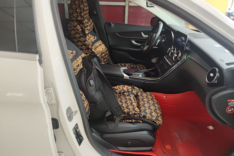 Used Mercedes-Benz C-Class 2021 C 200 L Fashion Edition Sport Version Right Front Seat