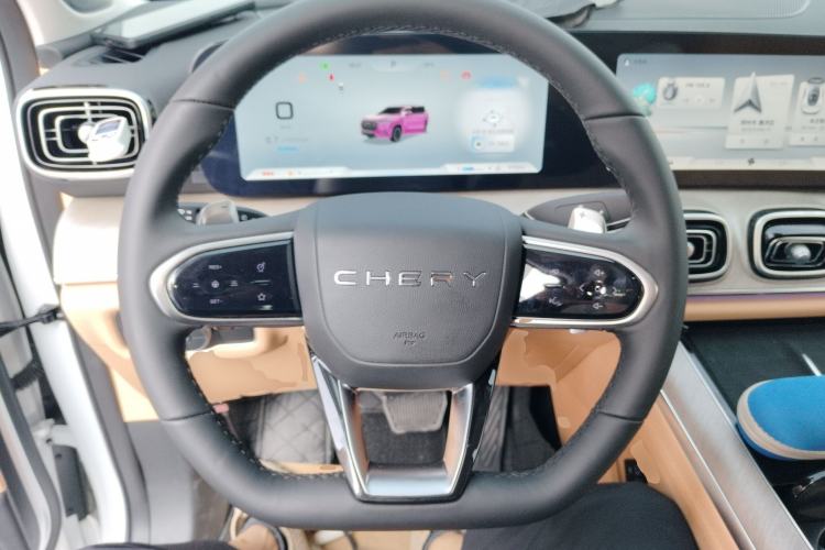 Used Chery Tiggo 9 2023 2.0T Dual-Clutch Two-Wheel Drive Luxury Edition 7 Seats