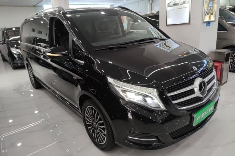 Used Mercedes-Benz V-Class 2017 V 260 L Prestige Extended Edition
