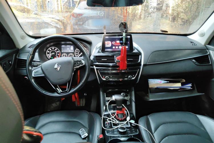 Used BORGWARD BX5 2017 20TGDI Automatic Two-Wheel Drive Pioneer Edition
