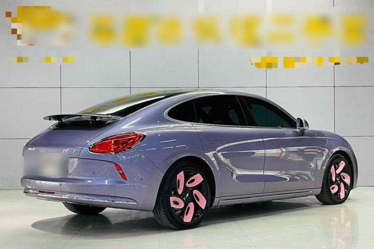 Used ORA Lightning Cat 2022 555 km Luxury Edition