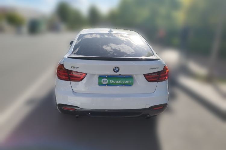Used BMW 3 Series GT 2014 320i Design Package Model