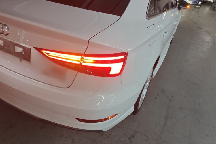 Used Audi A3 2019 Limousine 35 TFSI Fashion Edition China VI Emission Standard