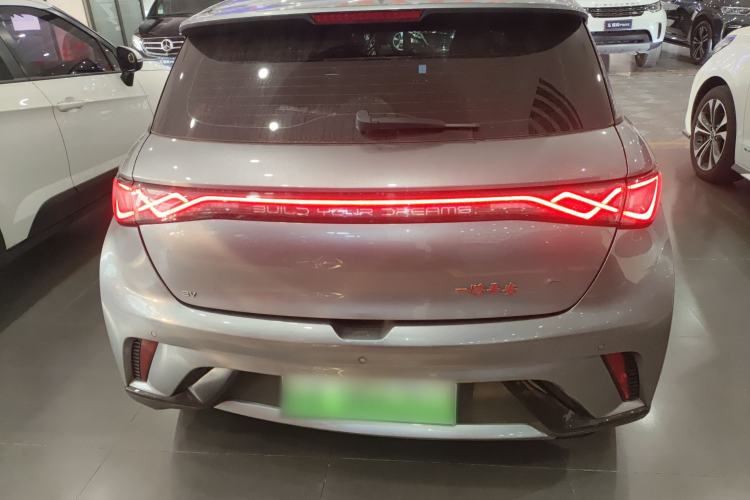 Used BYD Dolphin 2023 420 km Fashion Edition