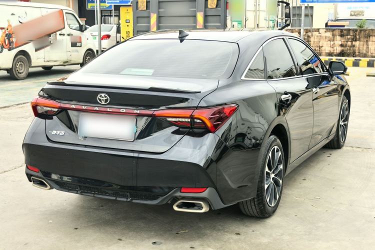 Used Toyota Avalon 2023 2.5L Luxury Edition Exterior 6