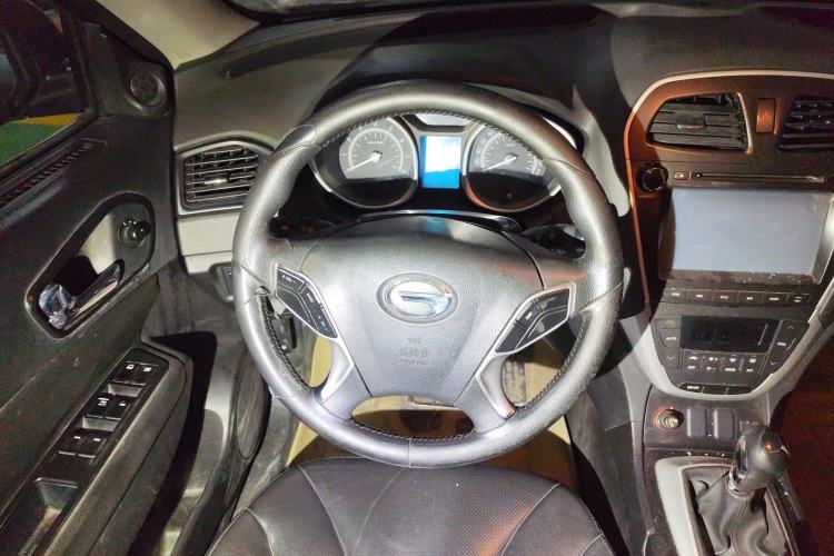 Used GAC Trumpchi GS5 2012 2.0L Manual Two-Wheel Drive Elite Edition
