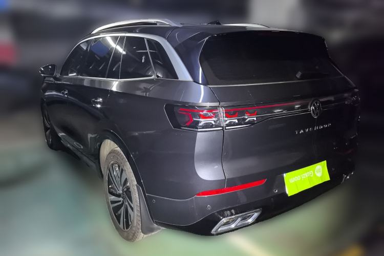 Used Volkswagen Tavendor 2024 380TSI All-Wheel Drive R-Line Cruise Edition