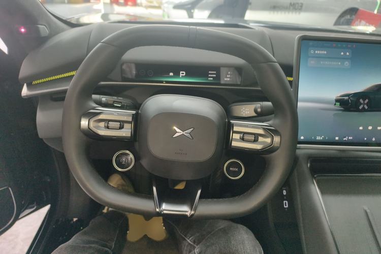 Used XPeng P7 2025 Model—820 Ultra Long Range Ultra Steering Wheel