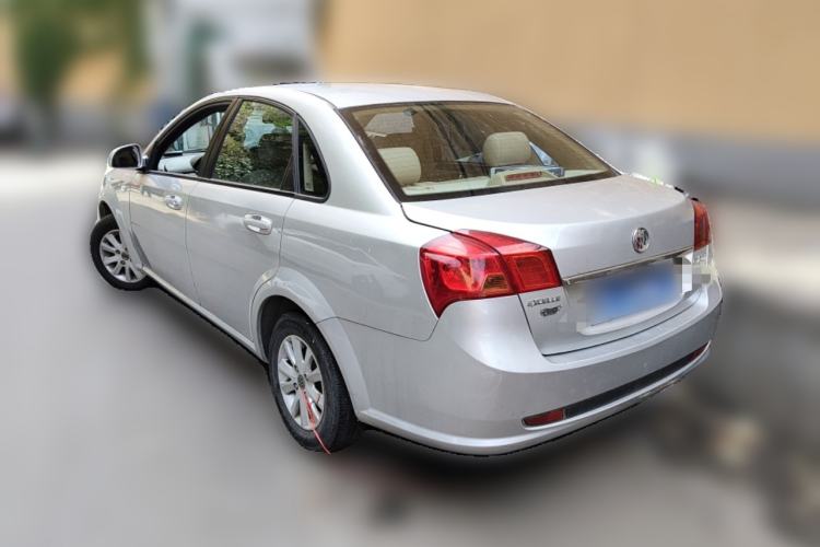 Used Buick Excelle 2013 1.5L Manual Classic Model
